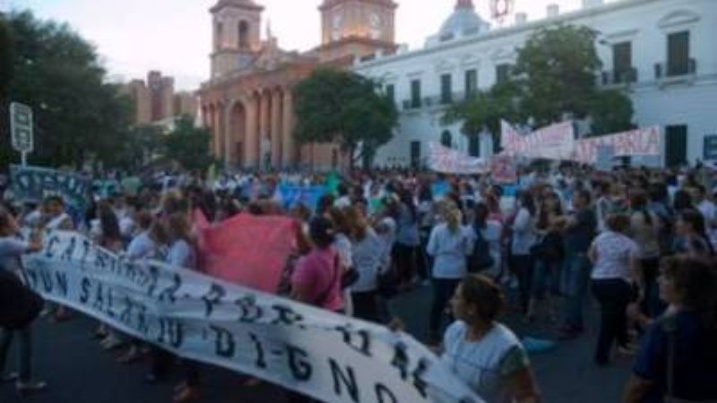 Paran la Salud y los docentes
