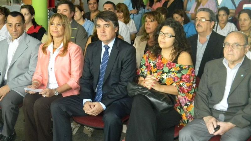 Lanzaron sistema informático para mejorar la carga de los registros de vacuna