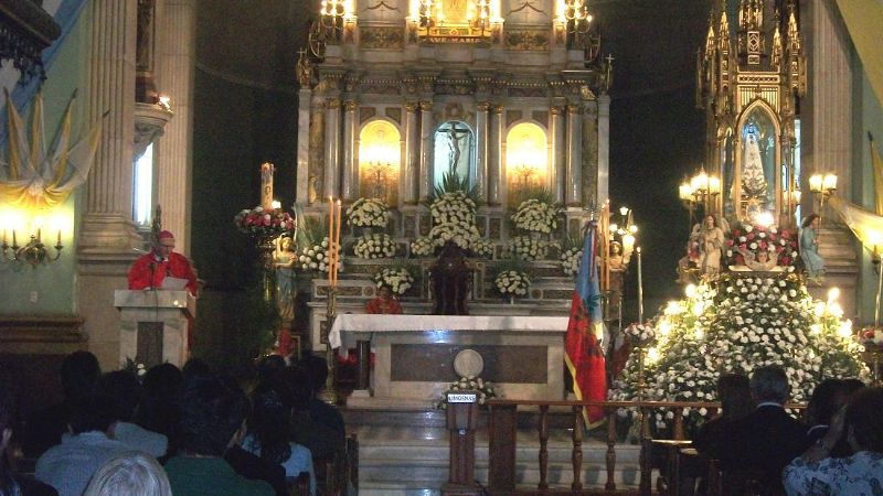 Homenaje de los intendentes a la Virgen del Valle