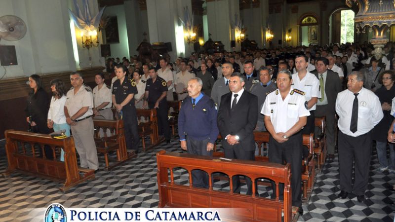 La Policía de Catamarca rindió homenaje a la Virgen del Valle