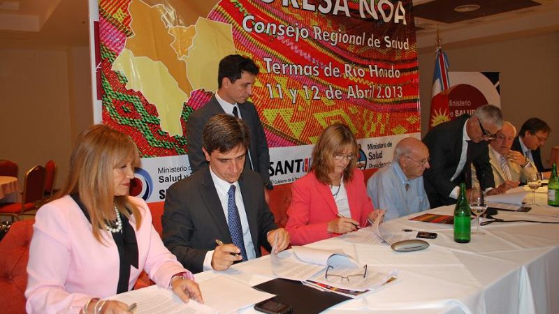 Catamarca firmó un convenio por tres equipos de videoconferencia para Salud