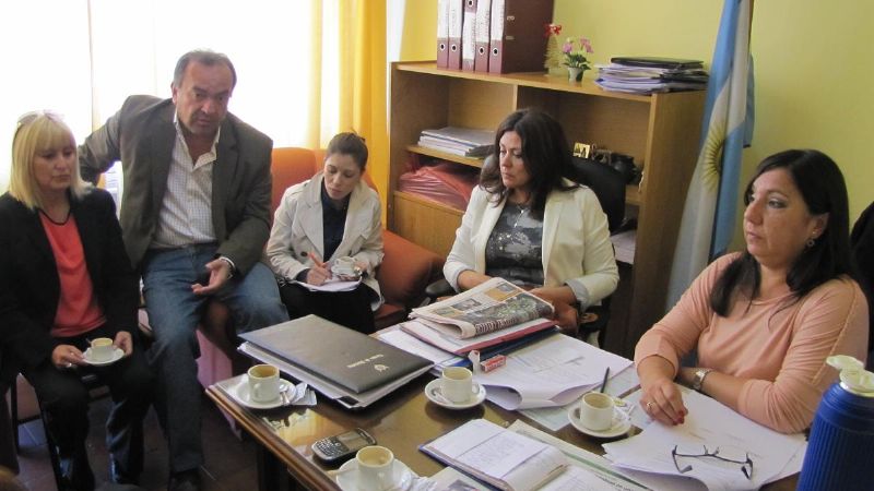 Diputados oficialistas y opositores de acuerdo en tratar el voto joven