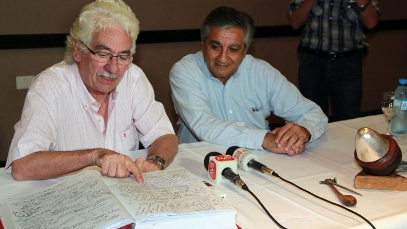 Pallarols presentó el cáliz que recibirá el Papa