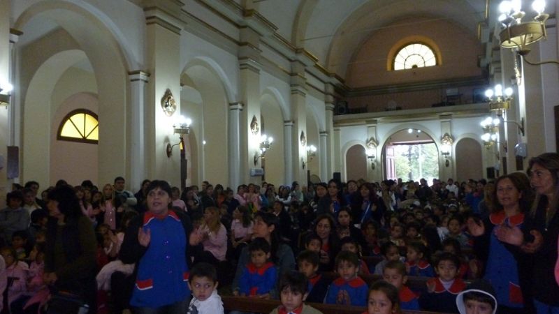 Se realizó el Vallecito en la Ermita de Valle Viejo  