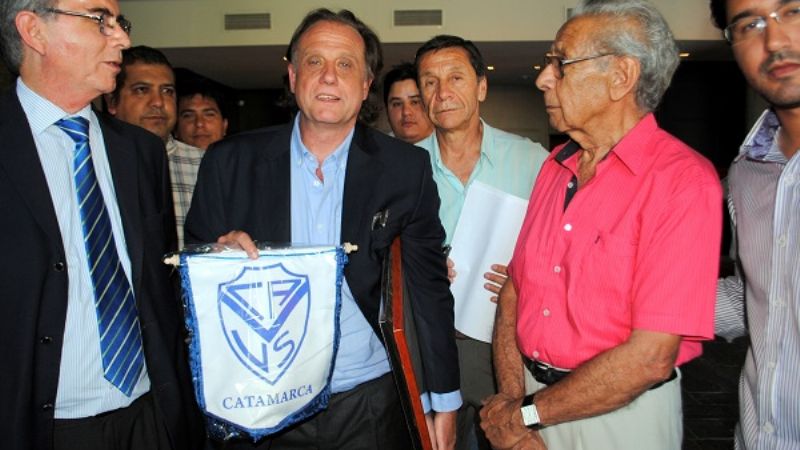 Confraternidad entre el Vélez porteño y el local