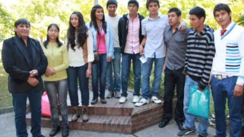 Andersch acompañó a los ingresantes a Medicina en la UNT