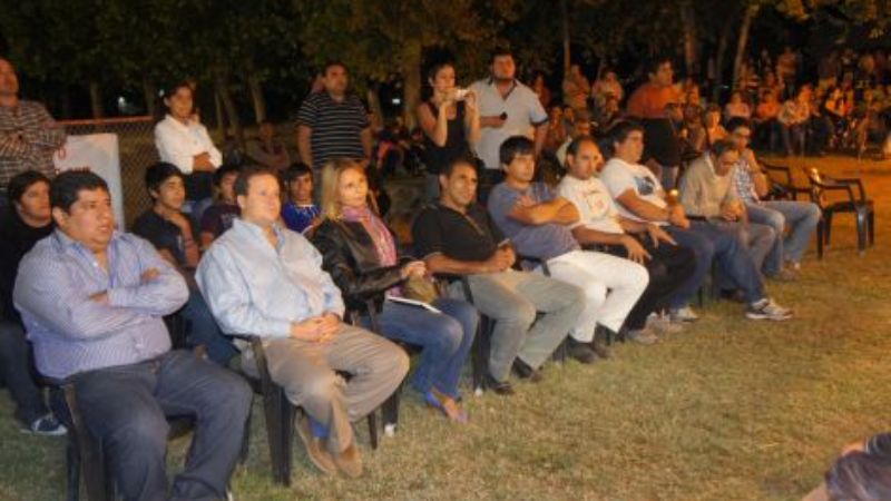 Inauguraron un salón de usos múltiples en Saujil