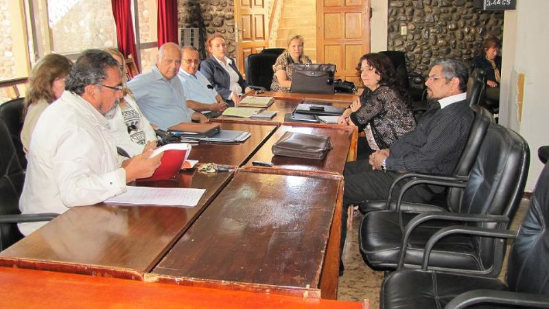 Diputados y docentes siguen en el análisis de la Ley de Educación