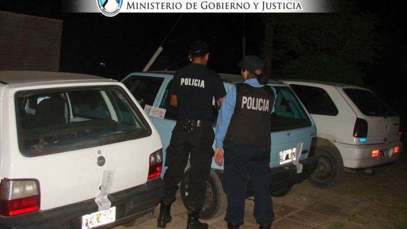 Secuestran tres automóviles con numeración adulterada