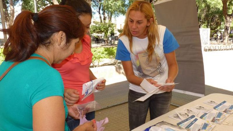 Explican en la plaza el voto joven