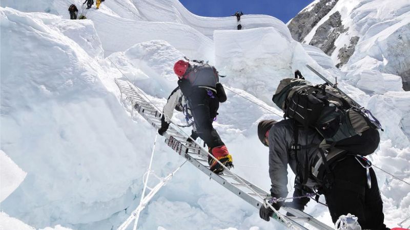 Úrsula Díaz continúa en campamento base