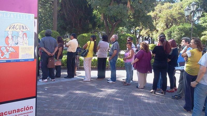Instalaron un puesto de vacunación en el Paseo de la Fe