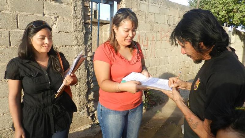 Operativo para otorgar escrituras a vecinos de la Capital