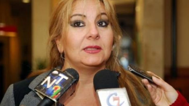 Jóvenes radicales le pidieron a Veaute que vote en contra