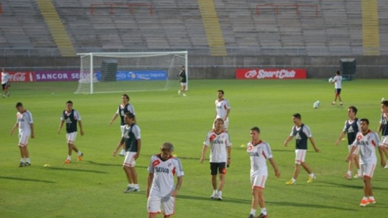 El resplandor de River  ilumina toda Catamarca