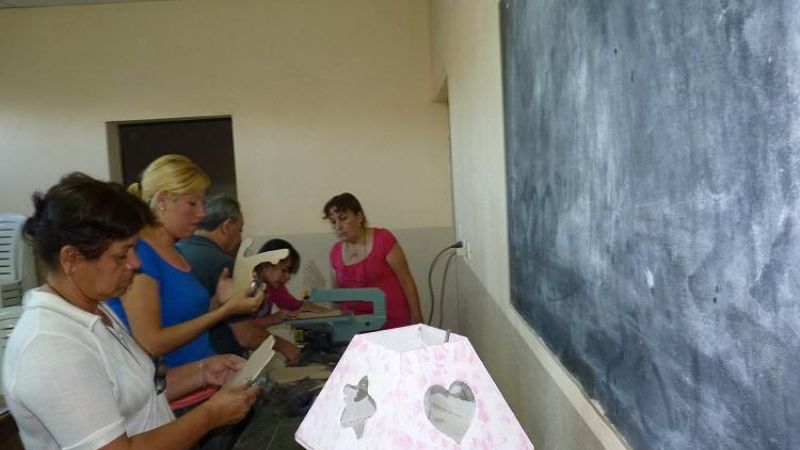 Lanzaron capacitación en carpintería artesanal