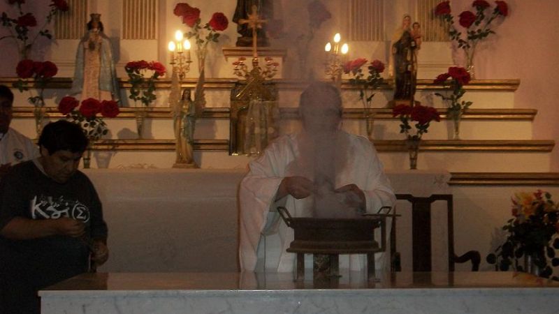 El Obispo consagró el altar de la capilla Nuestra Señora de la Candelaria 