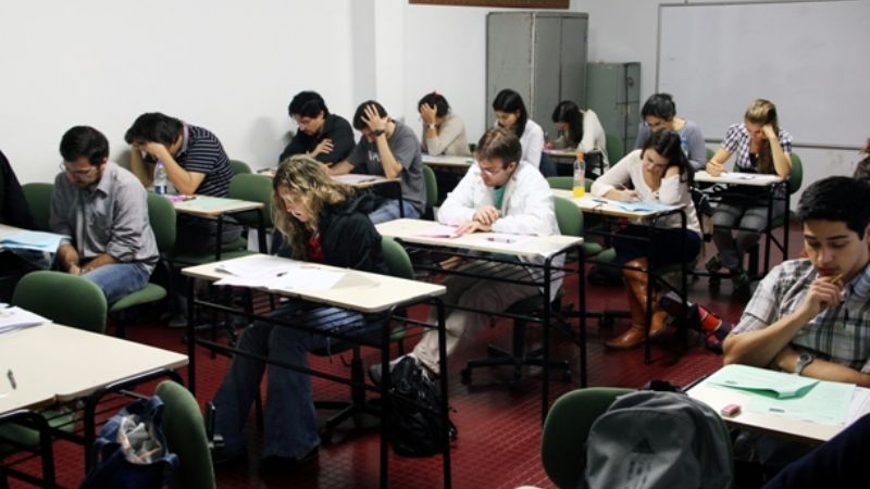 2200 médicos rindieron para acceder a residencias en 18 provincias