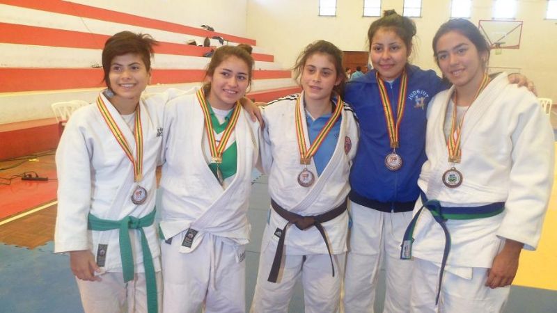 Damas de Bronce en Judo por equipo