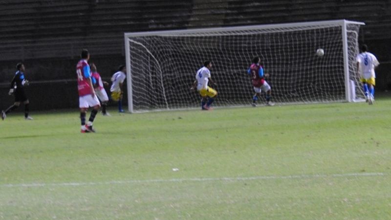 Trabajoso pero justo éxito de “Poli” ante Aconquija