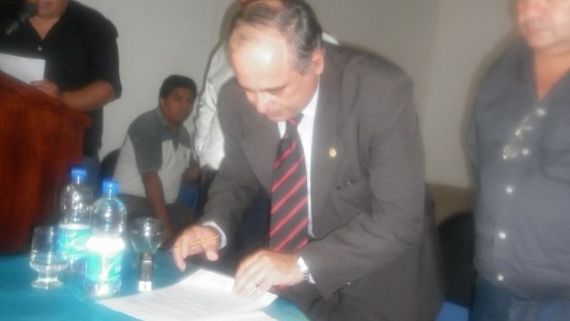 Convenio para dictar en Famaillá la carrera Técnico de Minas