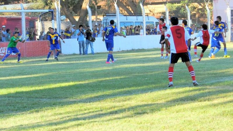 Hoy van todos los cruces de 4tos. del Provincial 2013