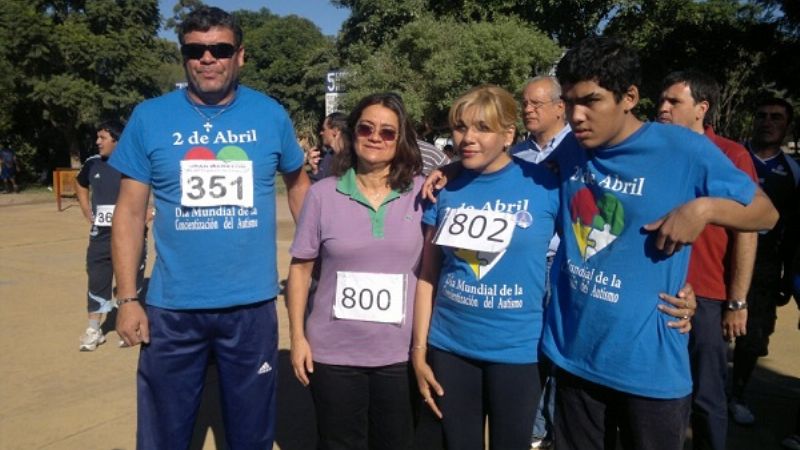 Brillante jornada integradora de autistas en prueba atlética