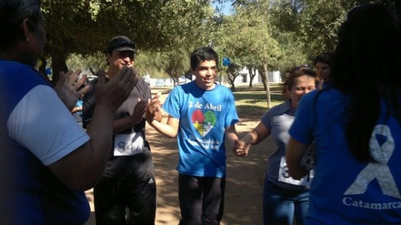 Brillante jornada integradora de autistas en prueba atlética