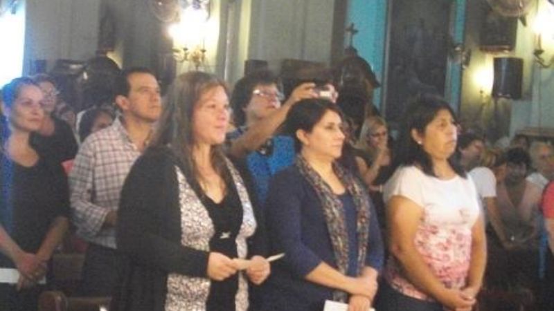 Los medios de comunicación rindieron su homenaje a la Virgen