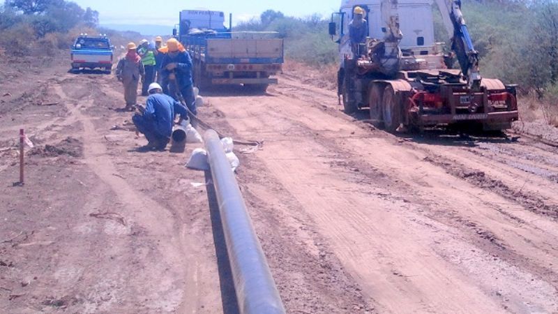Gas: El “loop” para mayo, y  Capresca financiará conexiones