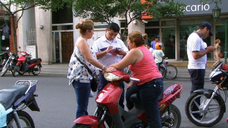 Se incrementan los controles de tránsito en la Capital