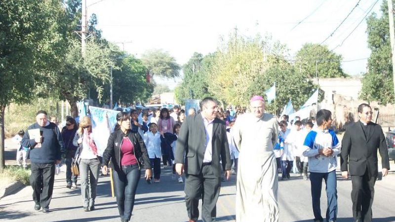 Una jornada jubilosa vivió la comunidad de La Chacarita 