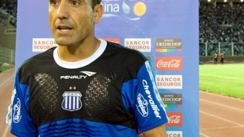 Aguiar, el arquero que metió a la “T” en 8vos.