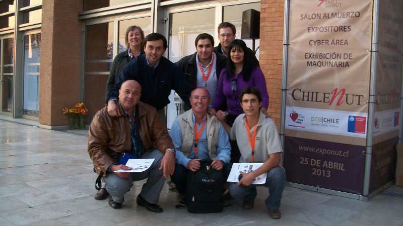 Productores nogaleros catamarqueños en simposio internacional minero