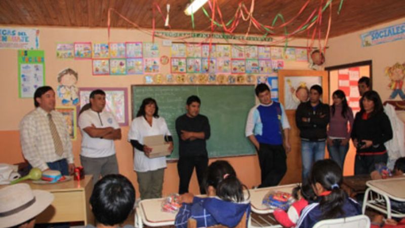 Andersch nuevamente visitó la Escuela de Los Saltos