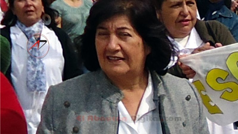 Denuncian a la rectora el IESF por mal manejo administrativo