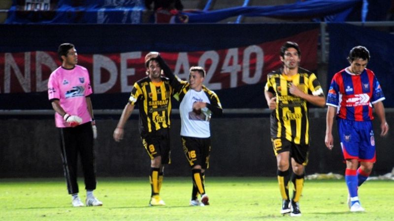 Dura derrota 3 a 1 de San  Lorenzo ante Mitre (Sgo.)