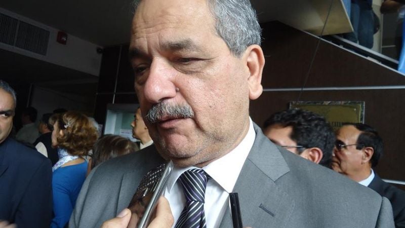 “Creen que nos van a correr mostrándonos las fotos de sus obras”