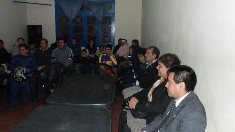 Encuentro con simpatizantes del Club Social Rojas