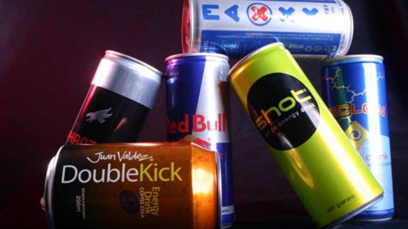 Prohibición de venta de energizantes a menores de 18 años