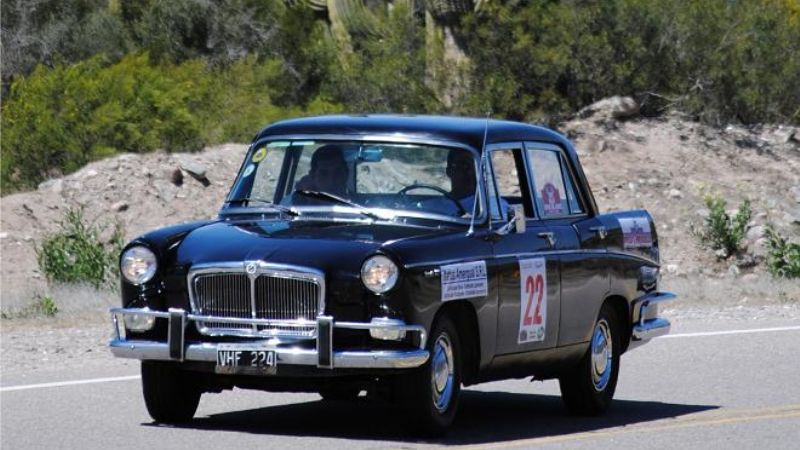 Los Autos de Época recorrerán por segundo año “La Ruta del Adobe”