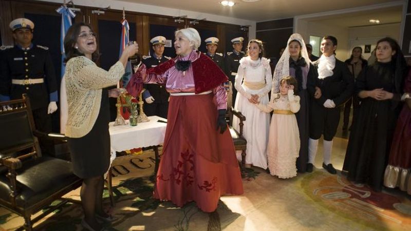 Con un espectáculo de alto nivel los catamarqueños recibieron el 25 de Mayo