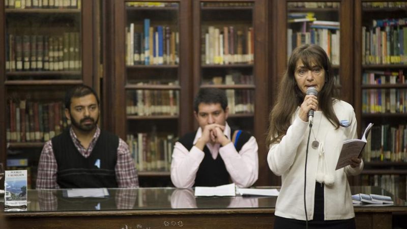 “Pueblo y Rebelión” en la Biblioteca Julio Herrera