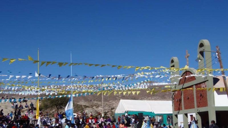 Consagran el altar e inauguran el nuevo templo de la Virgen del Valle 