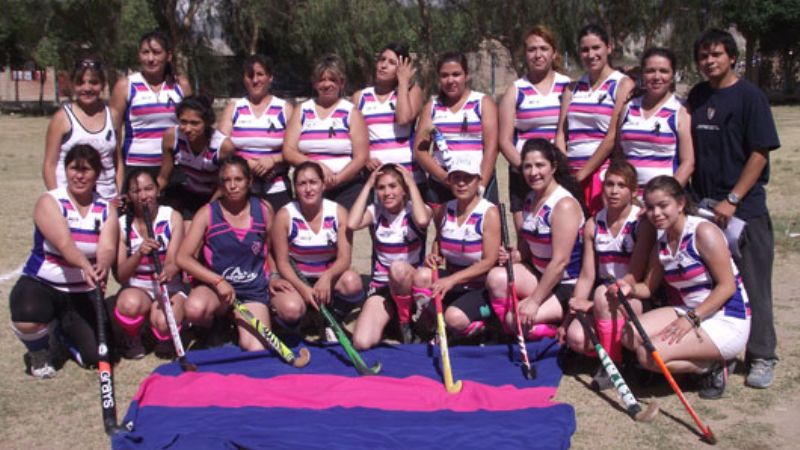 El hockey en lo alto del deporte santamariano