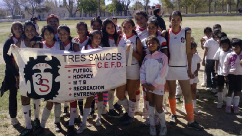 El hockey en lo alto del deporte santamariano
