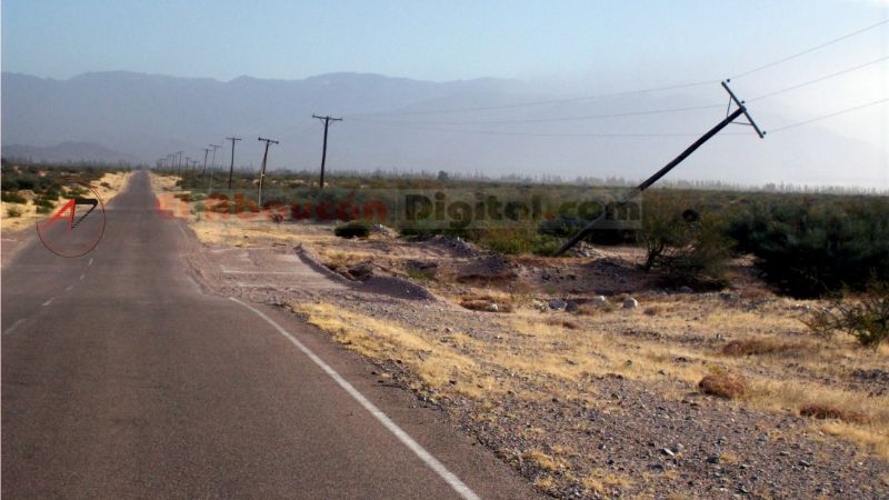 El viento zonda causó inconvenientes en Tinogasta