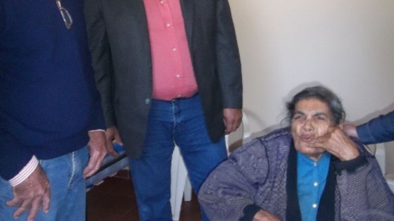 El gobierno provincial asistió a la “abuela de los perros”