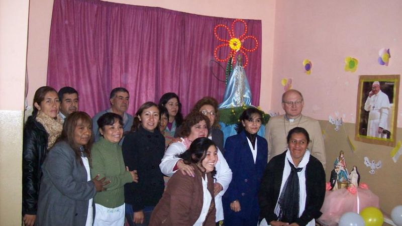 Bendición del Obispo a la corona de la Virgen de Pompeya y el Sagrario 