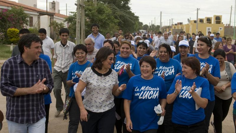 La Gobernadora entregó herramientas de trabajo